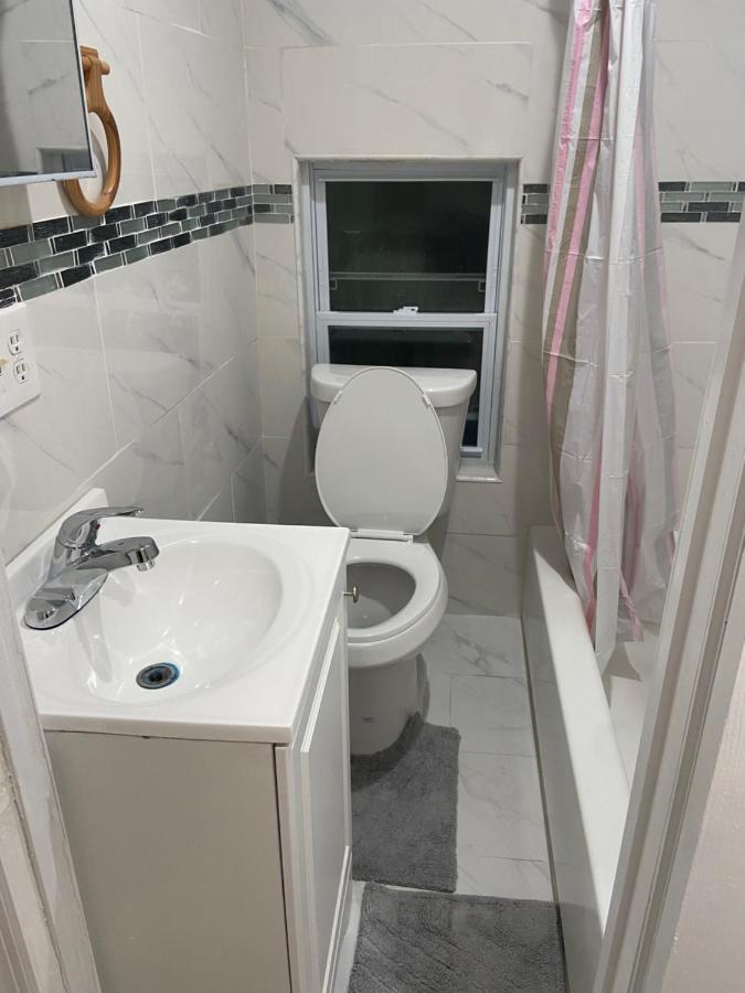 A Nice Room In Queens New York Exterior foto